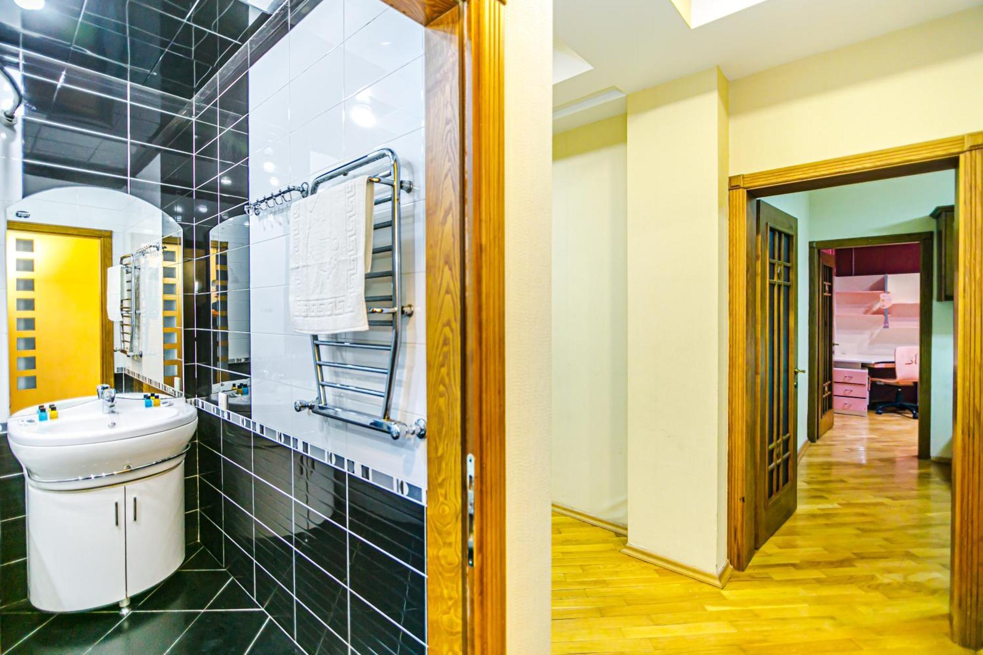 Nizami Apartment By Baku Housing Esterno foto